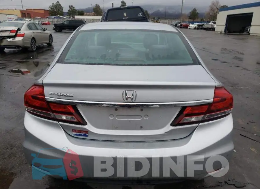 19XFB2F50EE059048 Photo# 6