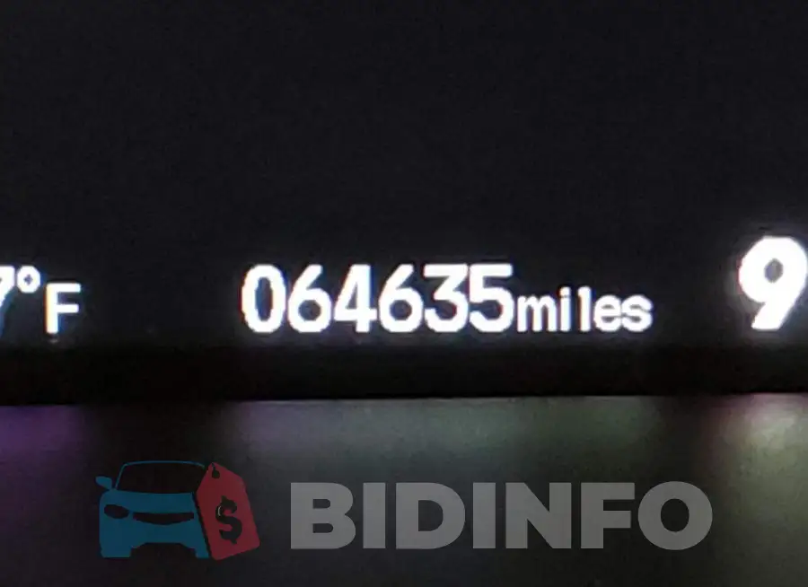 19XFB2F73FE217305 Photo# 8