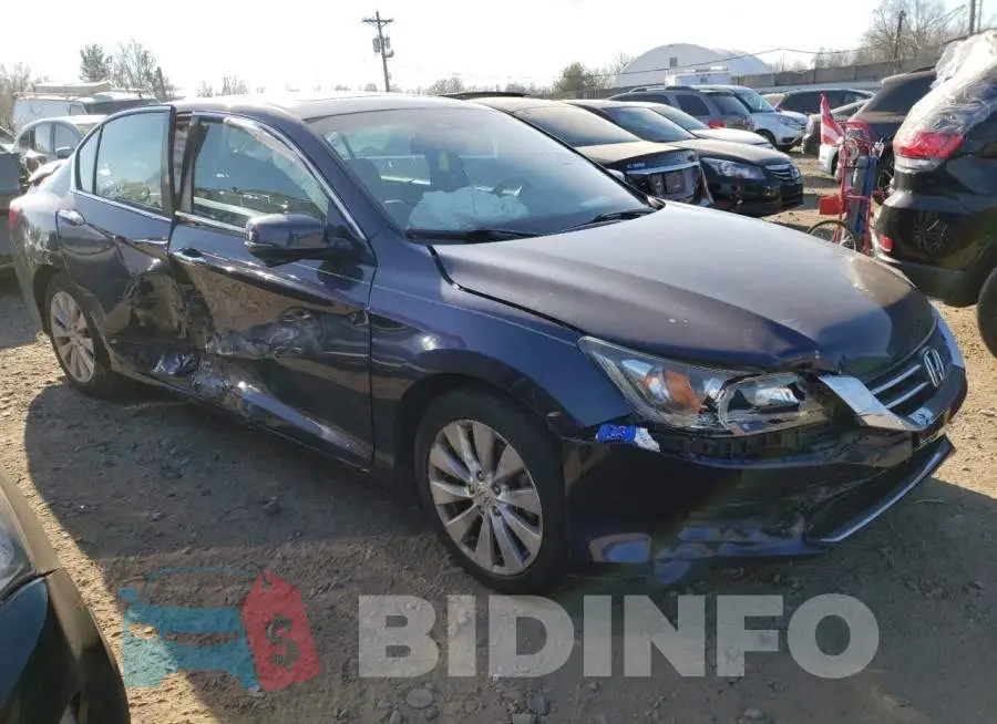 1HGCR2F8XEA161423 Photo# 4