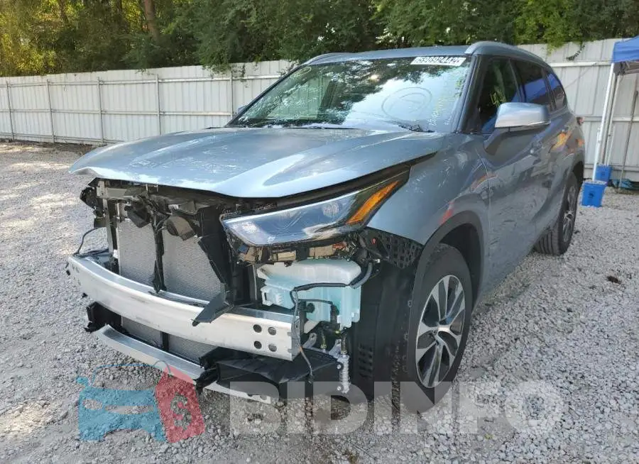 5TDGZRAH9NS117819 Photo# 2