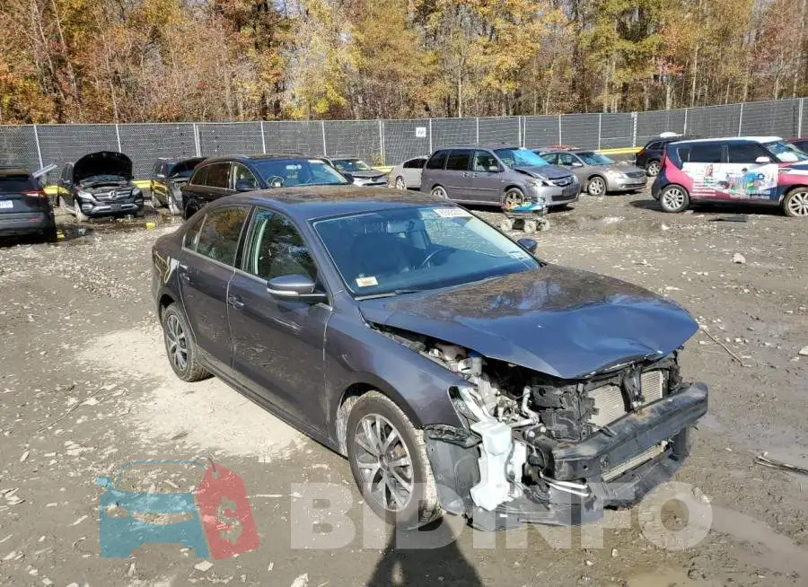 3VWDB7AJ3HM273693 Photo# 1