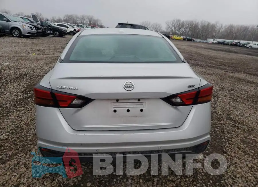 1N4BL4CV9MN314257 Photo# 6