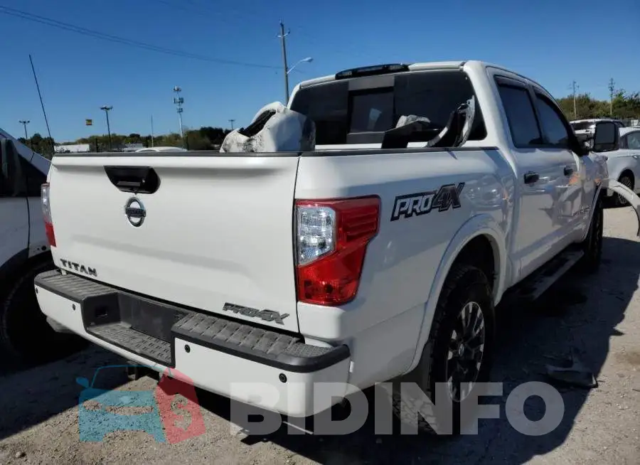 1N6AA1E55JN539842 Photo# 4