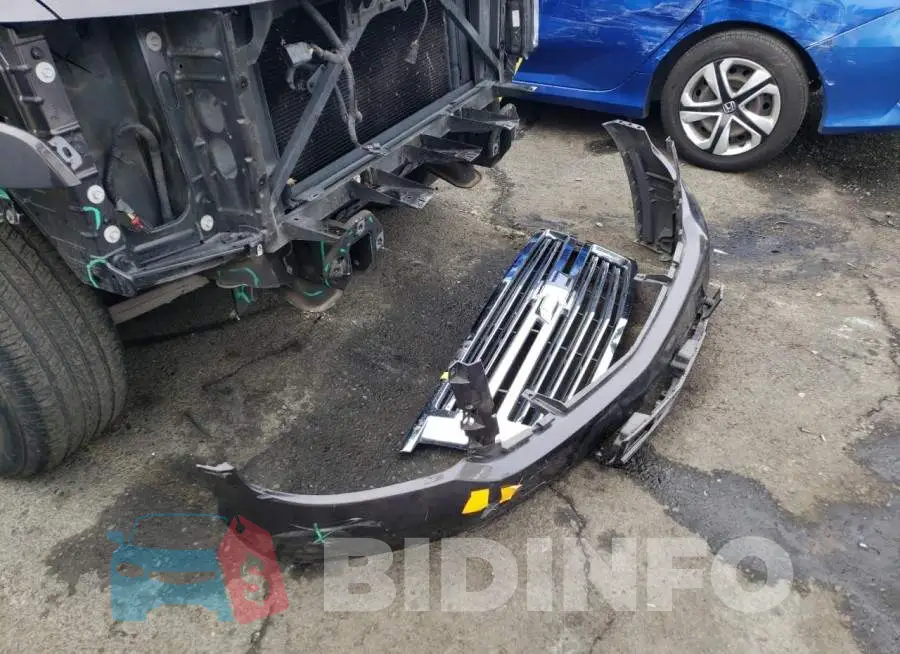 1GNSCCKC8FR627453 Photo# 13
