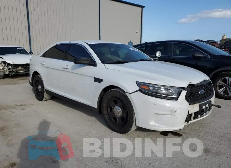1FAHP2L80JG125509 Photo# 4