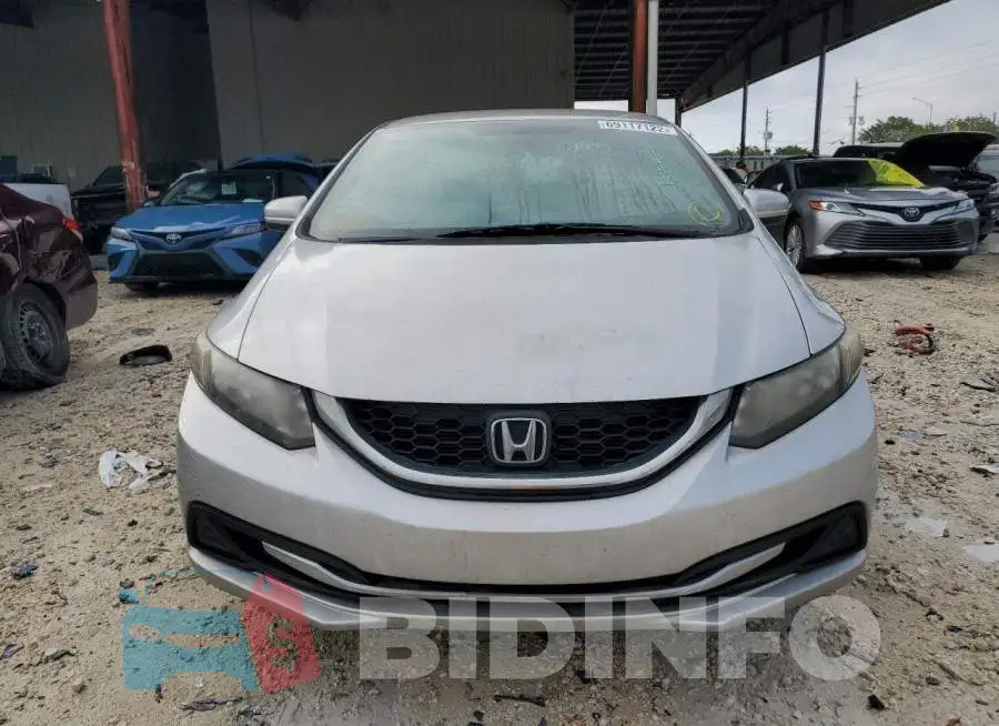 19XFB2F54FE011019 Photo# 5