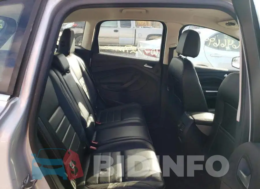 1FADP5CU2GL100804 Photo# 6