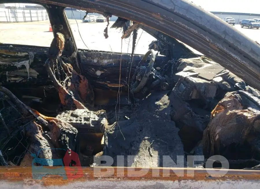 4S3BMBC65E3011896 Photo# 5