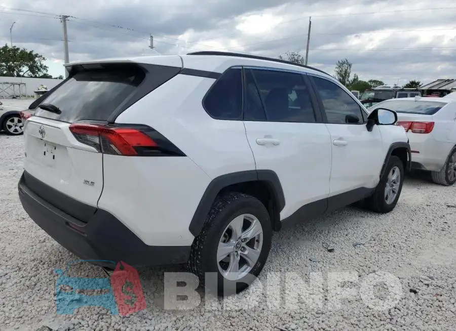 2T3W1RFV0MC159313 Photo# 4