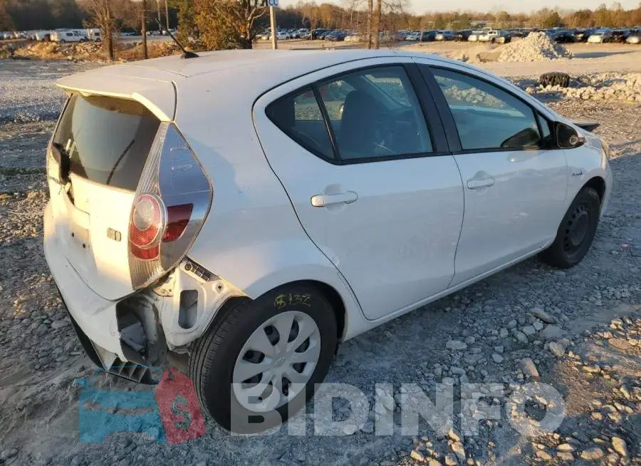JTDKDTB34E1564063 Photo# 3