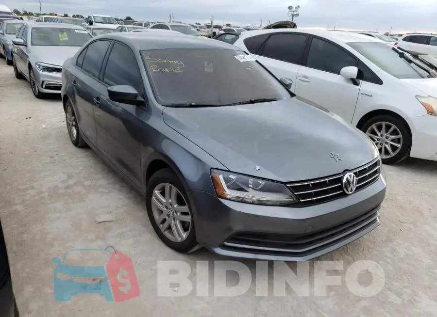 3VW2B7AJ4JM228050 Photo# 1