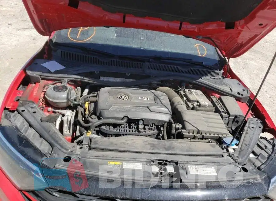 3VW5T7BU8LM042002 Photo# 7