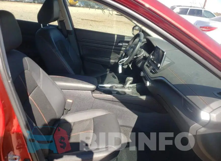 1N4BL4CV1KC112523 Photo# 5