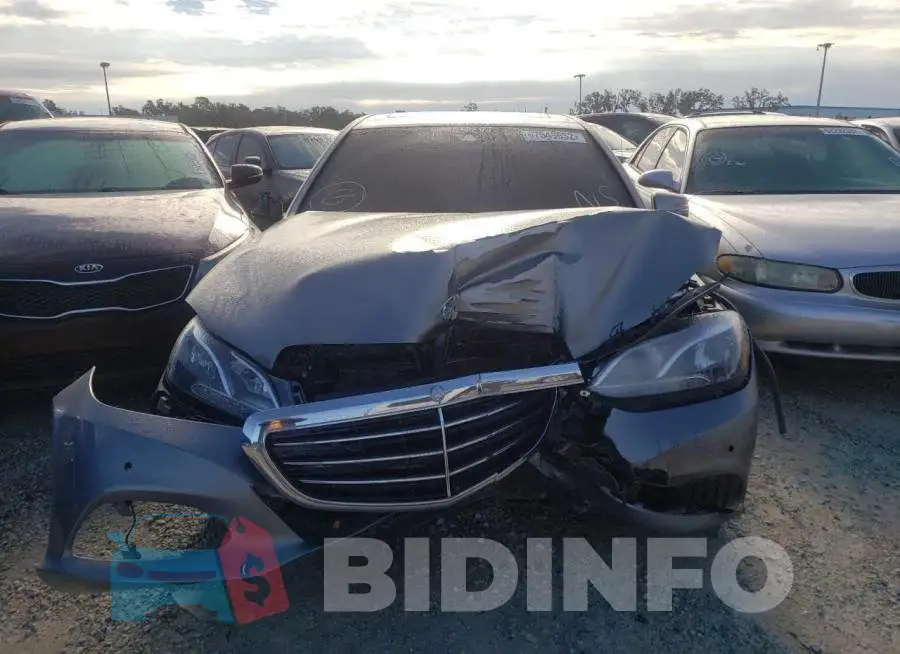 WDDHF5KB3FB084296 Photo# 5