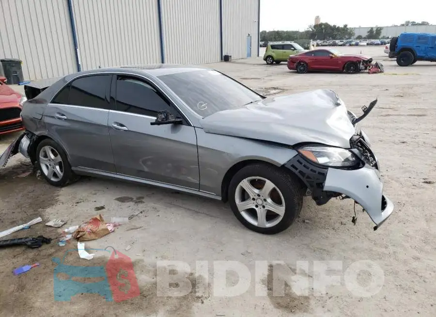 WDDHF5KB3FB084296 Photo# 4
