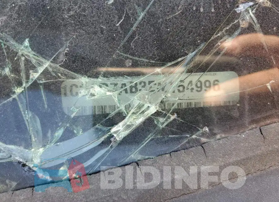 1C3CDZAB3EN154996 Photo# 10