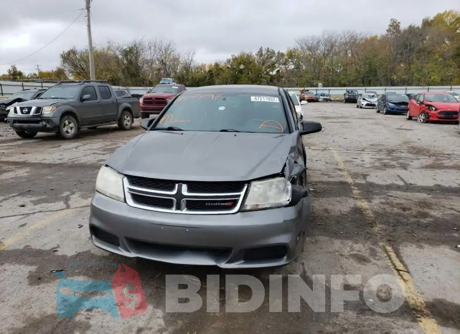 1C3CDZAB5DN657797 Photo# 9
