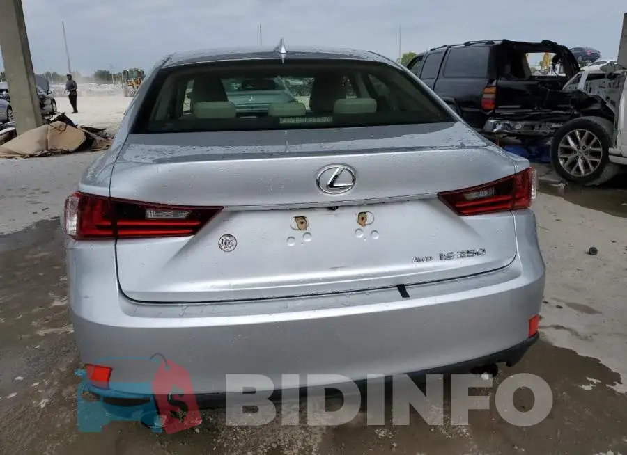 JTHCF1D20F5019042 Photo# 6