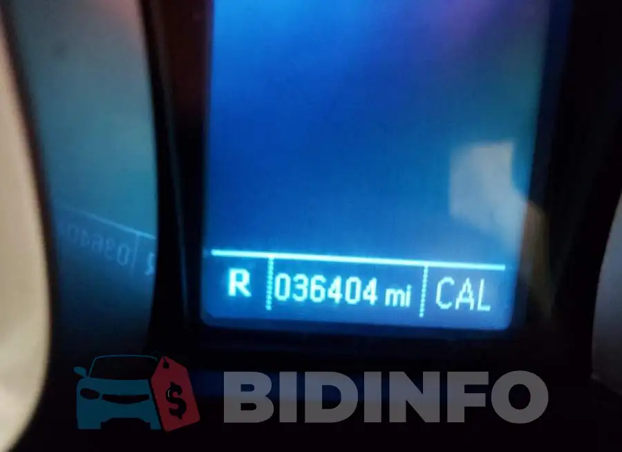 2GNFLFE37G6121611 Photo# 9