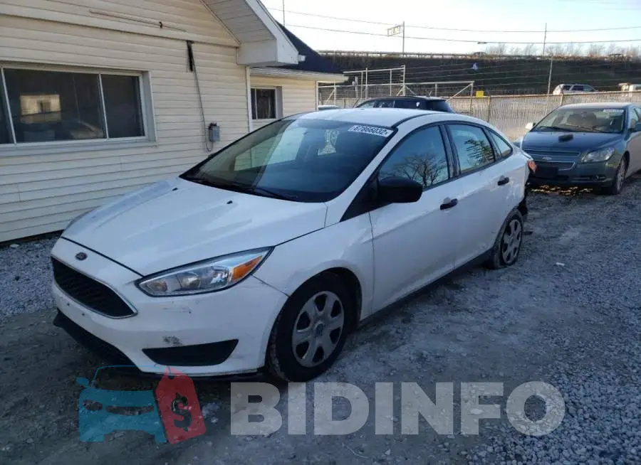 1FADP3E27GL250147 Photo# 1
