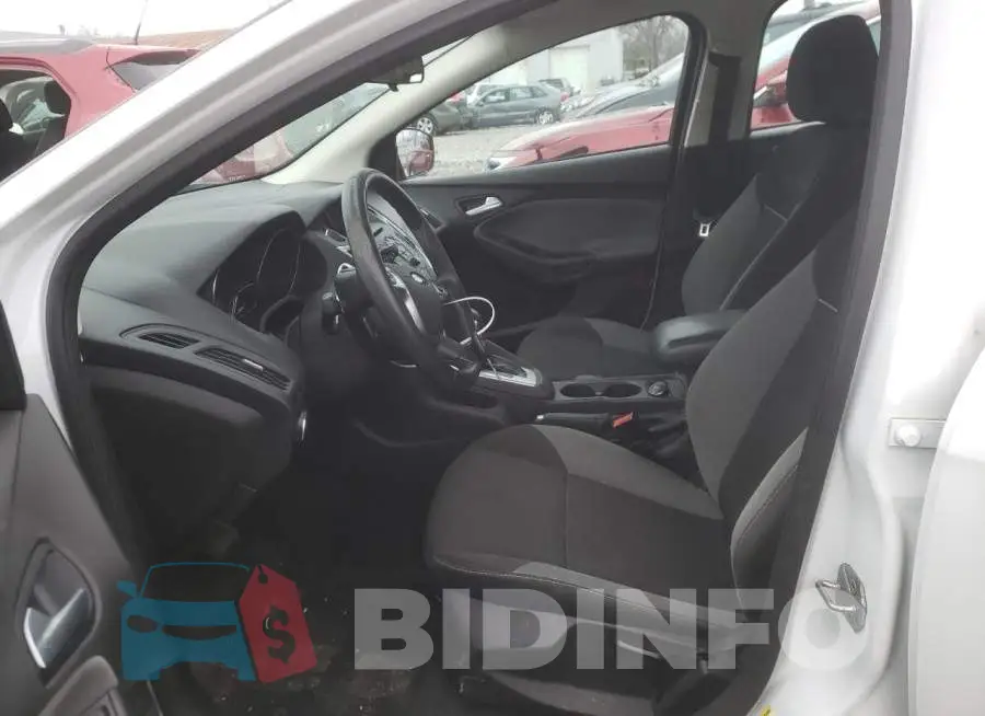 1FADP3F2XEL182017 Photo# 7