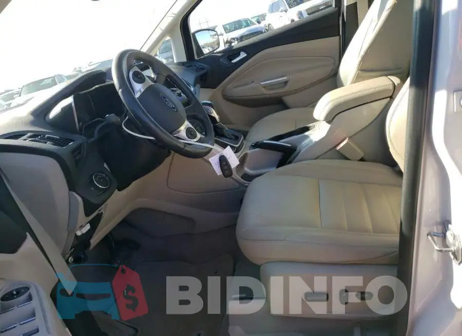 1FADP5BUXFL100422 Photo# 7