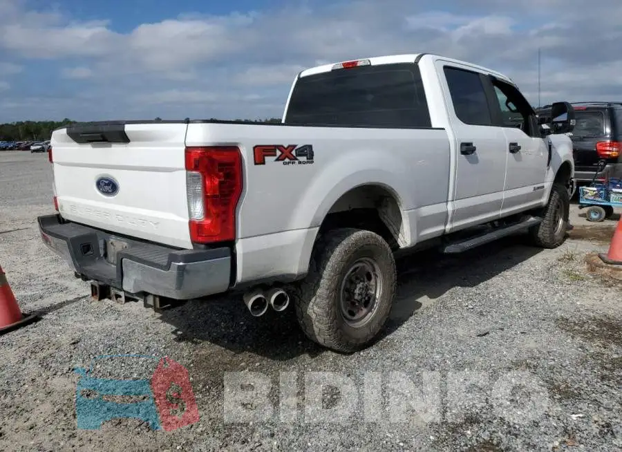 1FT7W3BT2HEC36377 Photo# 3