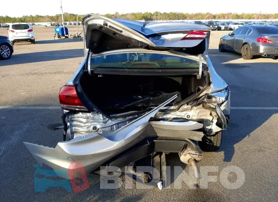19XFB2F54EE270463 Photo# 6
