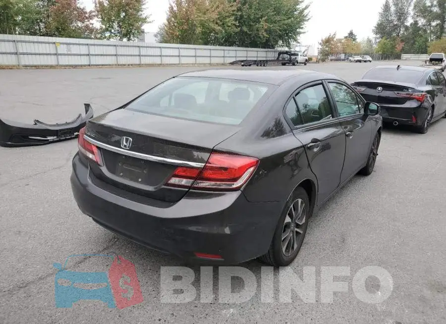 19XFB2F82DE227152 Photo# 4