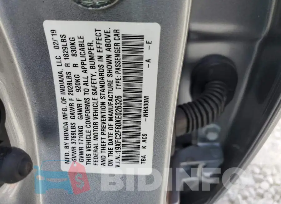 19XFC2F60KE026326 Photo# 10