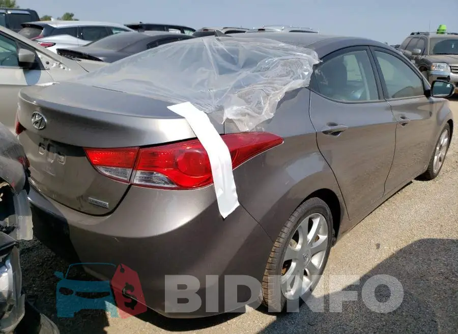 5NPDH4AE8DH170689 Photo# 4