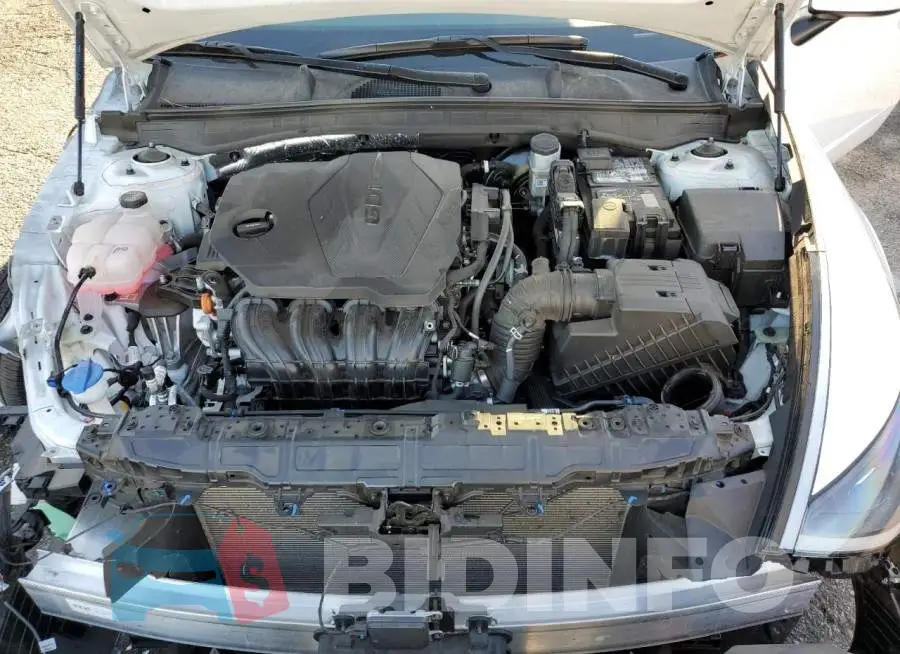5NPEG4JA3NH143213 Photo# 7