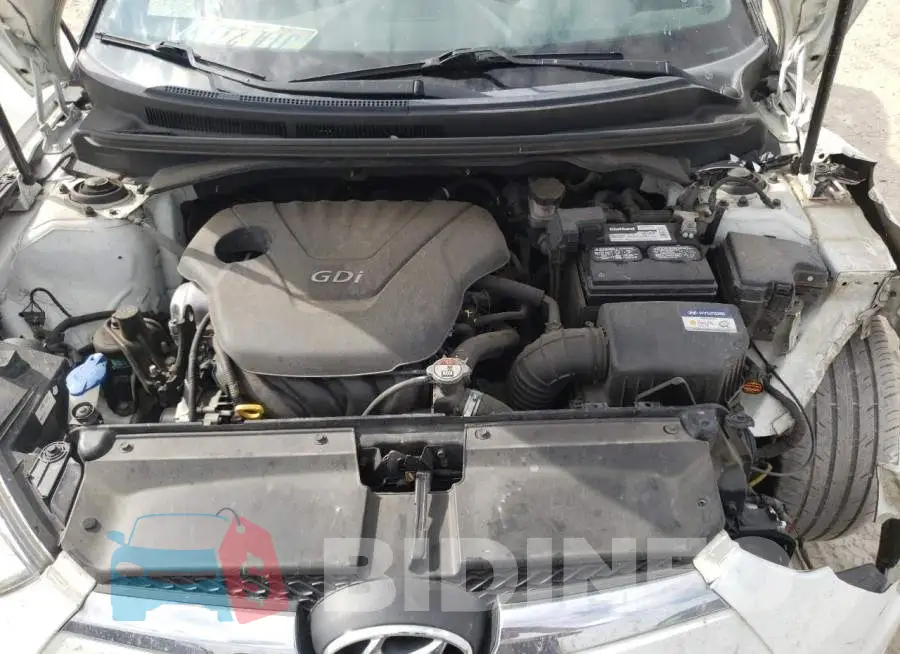 KMHTC6AD3GU252381 Photo# 7