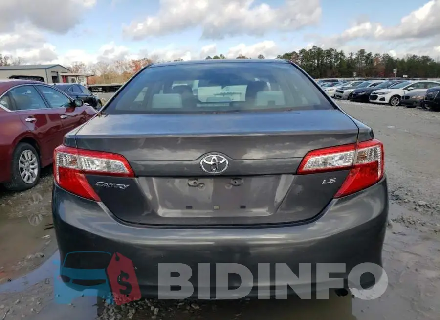 4T4BF1FK2DR293647 Photo# 6
