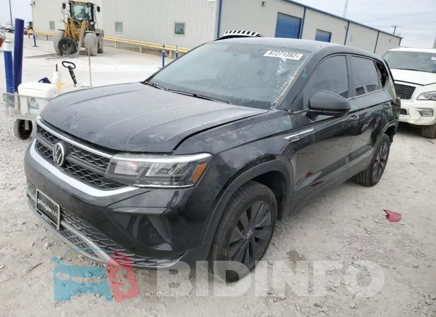 3VVCX7B24NM078772 Photo# 1