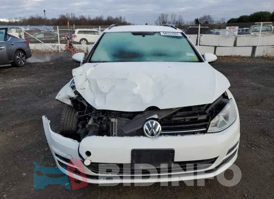 3VW017AU2HM508922 Photo# 5