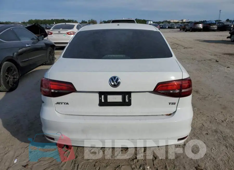 3VW2B7AJ4HM294625 Photo# 6