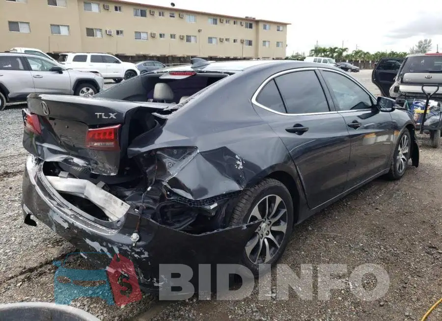 19UUB1F58FA020926 Photo# 3