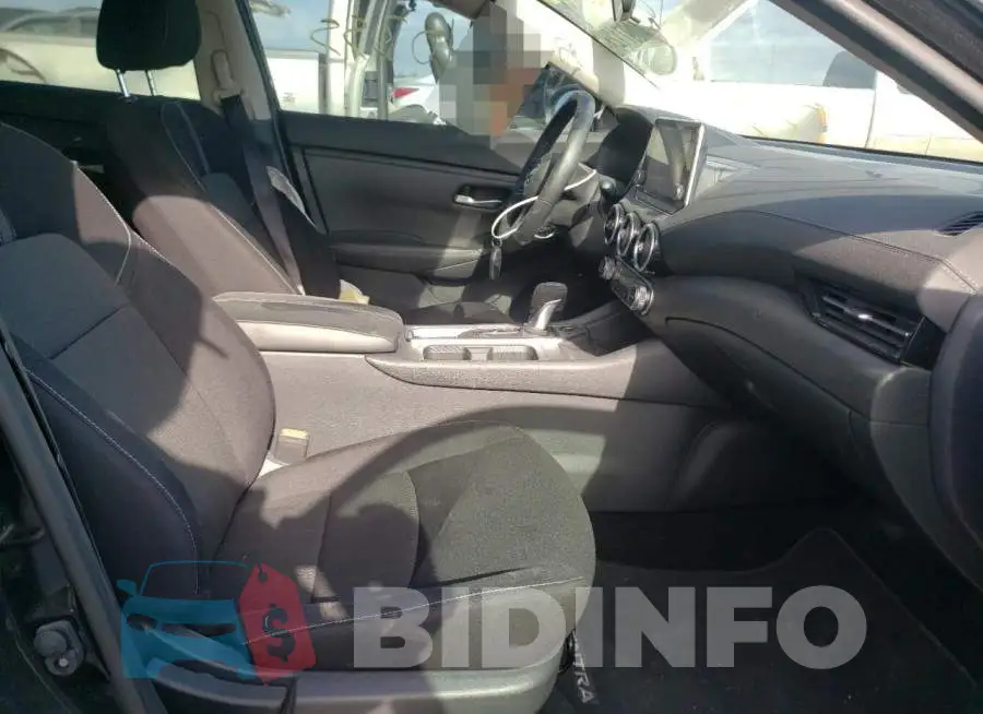 3N1AB8CV9LY251813 Photo# 5