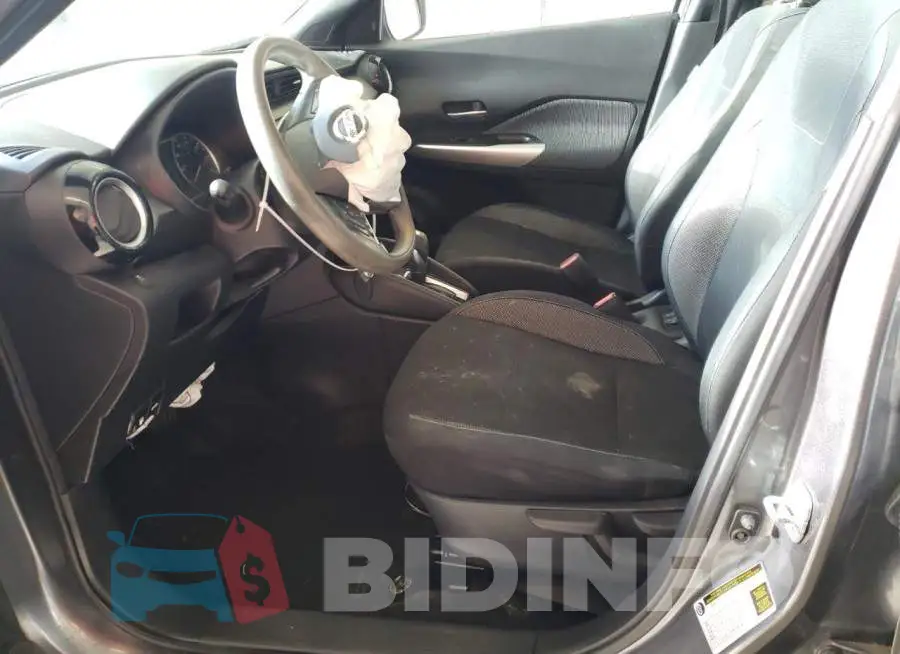 3N1CP5CU3JL532693 Photo# 7