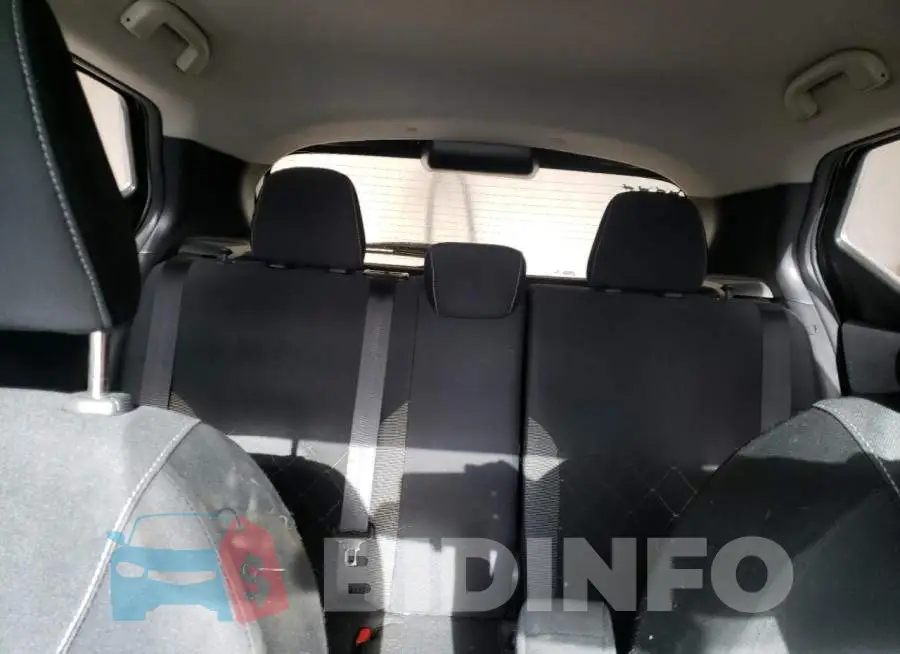 3N1CP5CU3JL532693 Photo# 10