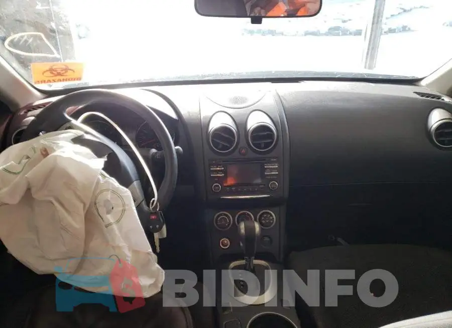 JN8AS5MT4FW152888 Photo# 8