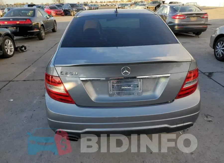 WDDGF4HB0DR265938 Photo# 6