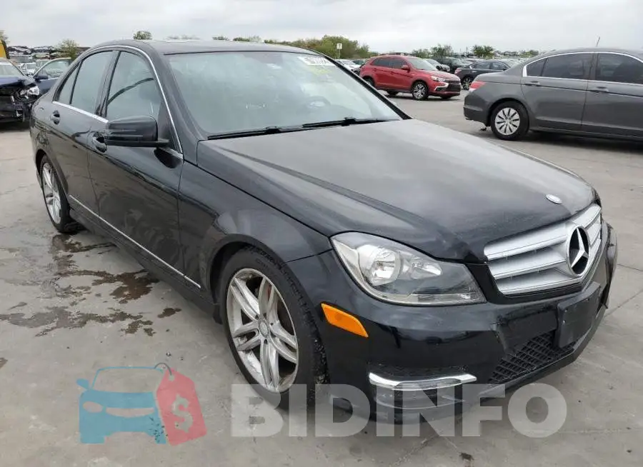 WDDGF4HB0DR297465 Photo# 1