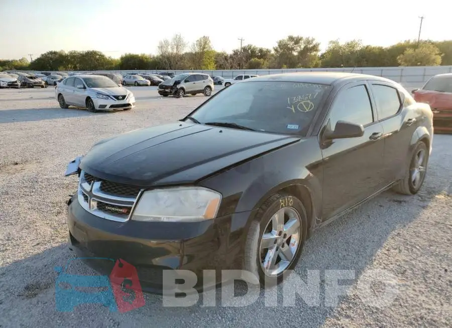 1C3CDZAB4DN616352 Photo# 2