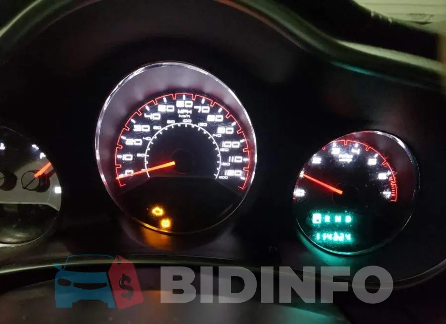 1C3CDZAG8DN749577 Photo# 9