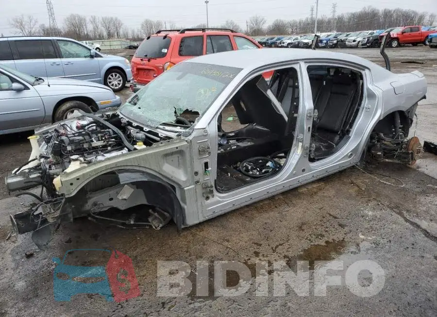 2C3CDXCT3FH871449 Photo# 1