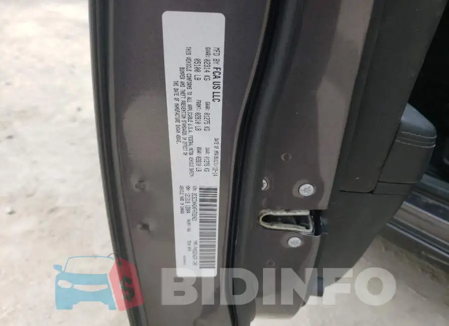 2C3CDXHGXFH722421 Photo# 13