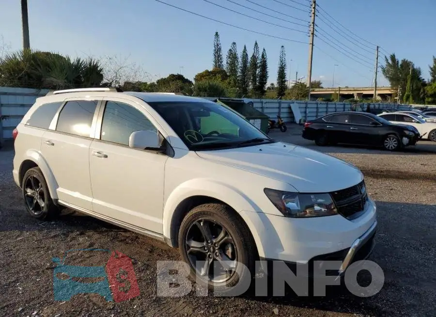3C4PDCGG7JT475639 Photo# 4