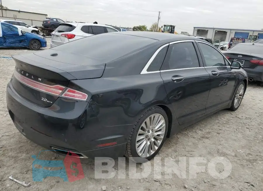 3LN6L2G96DR828329 Photo# 3